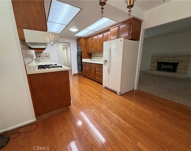 2680 N Canal Street - Photo Thumbnail 15