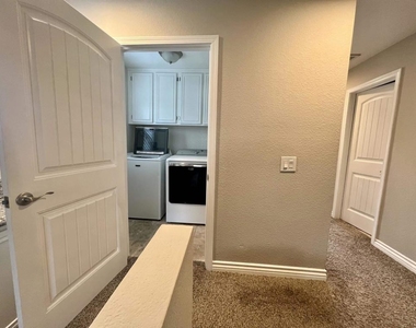 532 Dakota Way - Photo Thumbnail 30