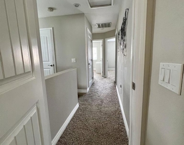 532 Dakota Way - Photo Thumbnail 26