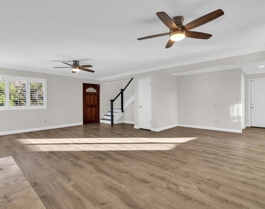 166 Cottonpatch Way - Photo Thumbnail 13