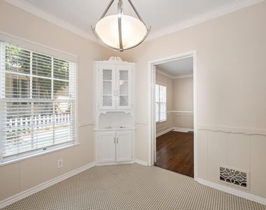 1720 N Vista Street - Photo Thumbnail 7