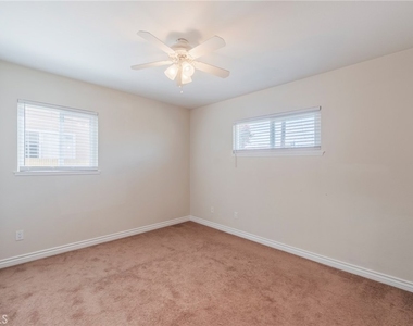 9230 Larkspur - Photo Thumbnail 13