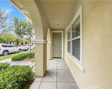 37 Roycroft - Photo Thumbnail 39