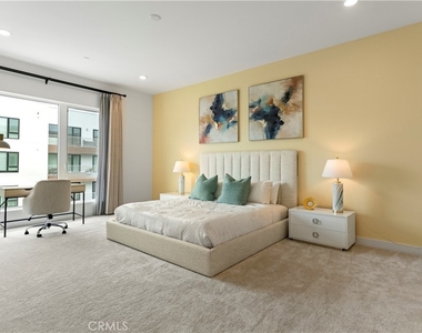 2602 Rivington - Photo Thumbnail 12