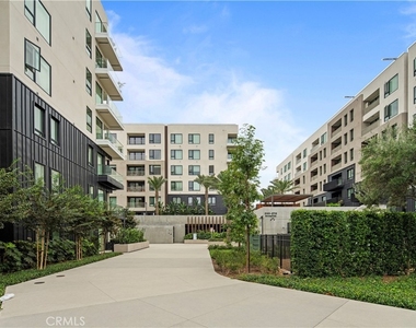 2602 Rivington - Photo Thumbnail 39