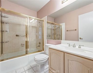 22611 Demasia - Photo Thumbnail 13
