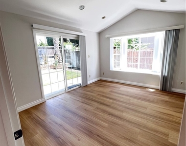 17712 Manchester Avenue - Photo Thumbnail 5