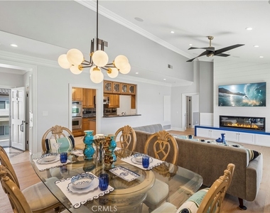 1516 Pacific Coast Highway - Photo Thumbnail 5