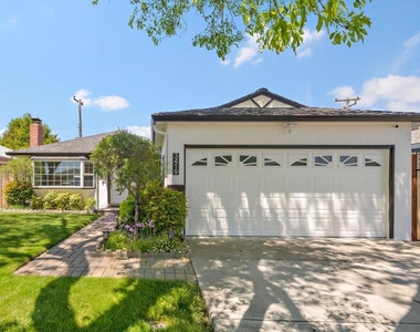 3419 Flora Vista Avenue - Photo Thumbnail 1