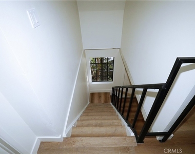 2615 Manhattan - Photo Thumbnail 36