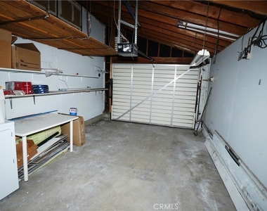 2615 Manhattan - Photo Thumbnail 38