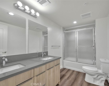 501 W Foothill Boulevard - Photo Thumbnail 13
