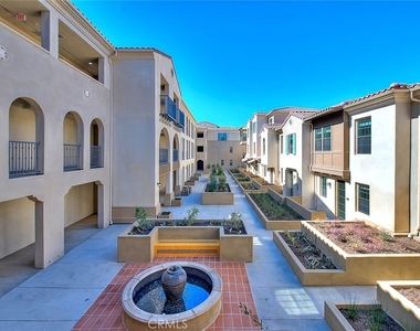 501 W Foothill Boulevard - Photo Thumbnail 1