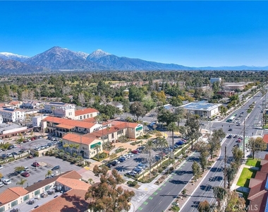 501 W Foothill Boulevard - Photo Thumbnail 16