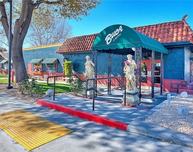 501 W Foothill Boulevard - Photo Thumbnail 27