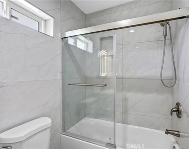 857 S Idyllwild Unit #2 Avenue - Photo Thumbnail 11