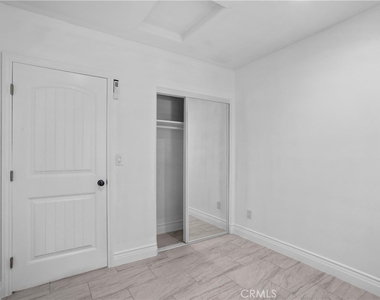 857 S Idyllwild Unit #2 Avenue - Photo Thumbnail 7