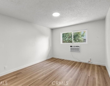 1002 Lombard Dr - Photo Thumbnail 15