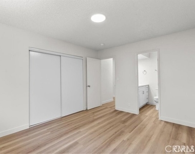 1002 Lombard Dr - Photo Thumbnail 6