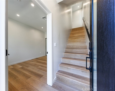 6094 La Prada - Photo Thumbnail 2