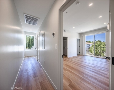 6094 La Prada - Photo Thumbnail 23