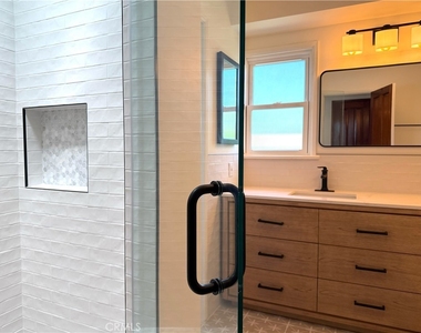 416 Drake Road - Photo Thumbnail 9