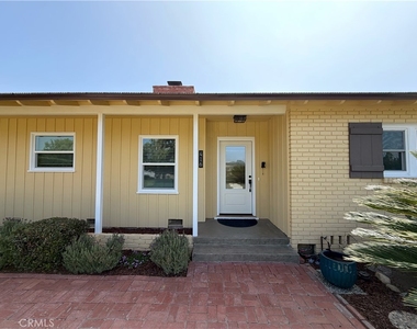 416 Drake Road - Photo Thumbnail 3
