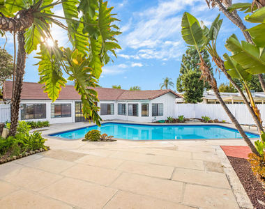 2254 Stradella Road - Photo Thumbnail 22