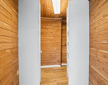 2254 Stradella Road - Photo Thumbnail 10