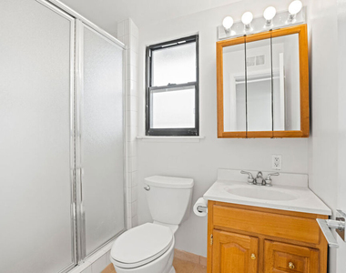 2254 Stradella Road - Photo Thumbnail 14