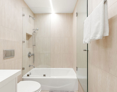 1818 Thayer Avenue - Photo Thumbnail 17