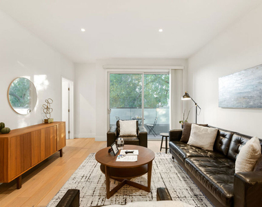 1818 Thayer Avenue - Photo Thumbnail 23