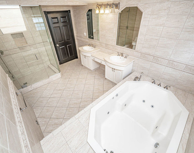 20746 Clarendon Street - Photo Thumbnail 28