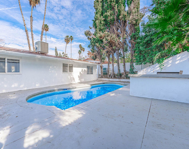 20746 Clarendon Street - Photo Thumbnail 59