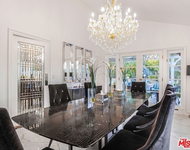 6111 County Oak Road - Photo Thumbnail 12