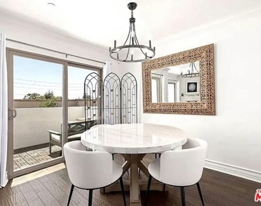 1621 Barry Avenue - Photo Thumbnail 2