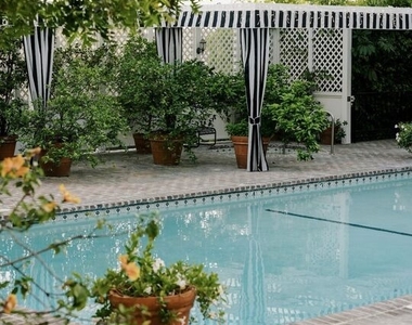 1219 Sunset Plaza Drive - Photo Thumbnail 20