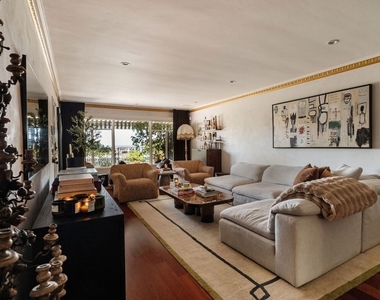 1219 Sunset Plaza Drive - Photo Thumbnail 1