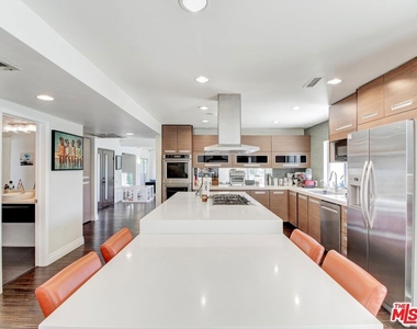 6763 Radlock Avenue - Photo Thumbnail 13