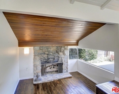 6763 Radlock Avenue - Photo Thumbnail 5