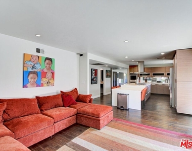 6763 Radlock Avenue - Photo Thumbnail 16