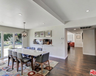 6763 Radlock Avenue - Photo Thumbnail 6