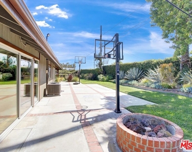 6763 Radlock Avenue - Photo Thumbnail 43