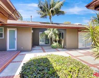 6763 Radlock Avenue - Photo Thumbnail 47