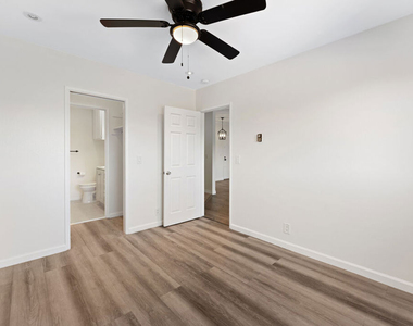 5870 Benner Street - Photo Thumbnail 13