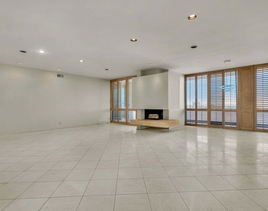 1333 S Beverly Glen Boulevard - Photo Thumbnail 2