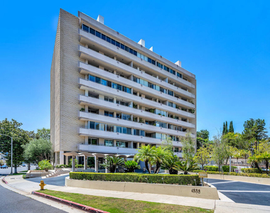 1333 S Beverly Glen Boulevard - Photo Thumbnail 24