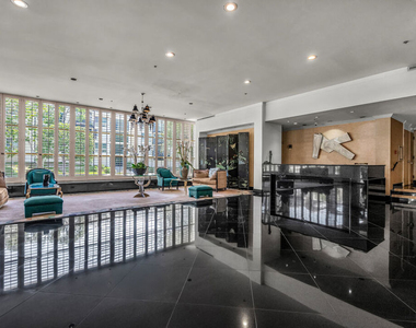 1333 S Beverly Glen Boulevard - Photo Thumbnail 26