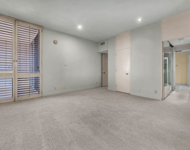 1333 S Beverly Glen Boulevard - Photo Thumbnail 18
