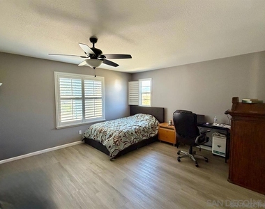2297 Treetop Lane - Photo Thumbnail 21